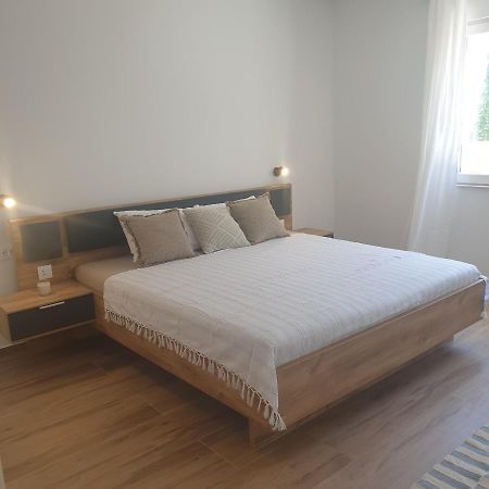 Pina Tourist Apartments Βόντιτσε Εξωτερικό φωτογραφία